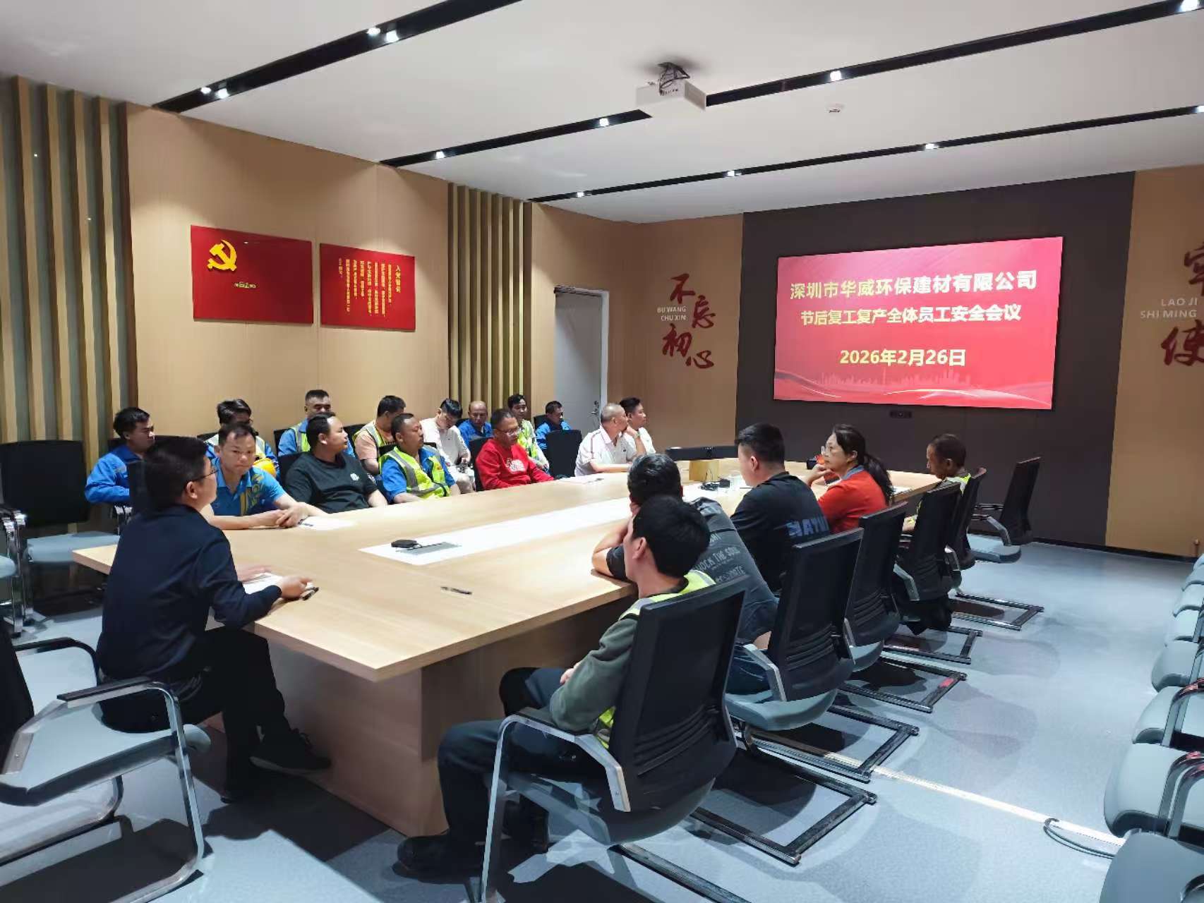 26e5bd7bac103b666065acd47911a3da.jpg 26e5bd7bac103b666065acd47911a3da.jpg